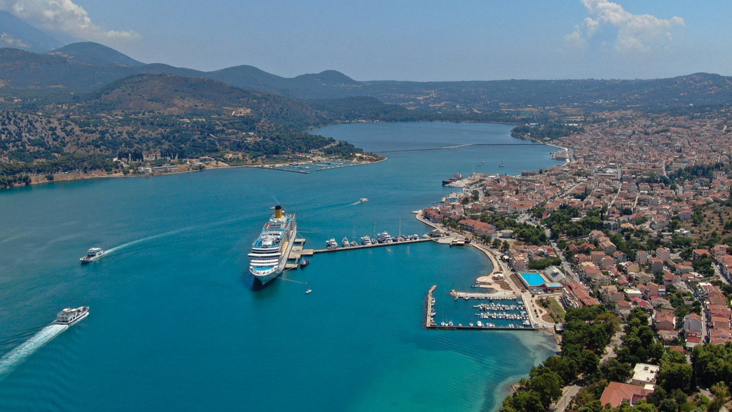 Tour per i crocieristi-nave